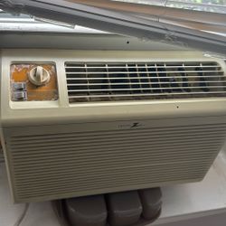 AC UNIT $30