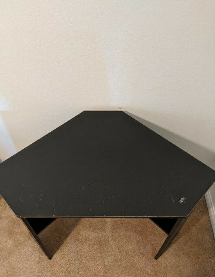 Black Corner Desk