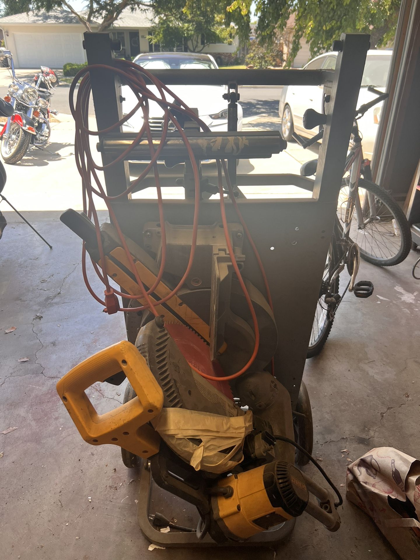 Dewalt Miter saw