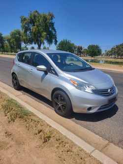 2016 Nissan Versa Note Hatchback