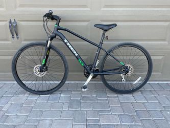 Trek Dual Sport 2 (17.5” frame), Matte Black