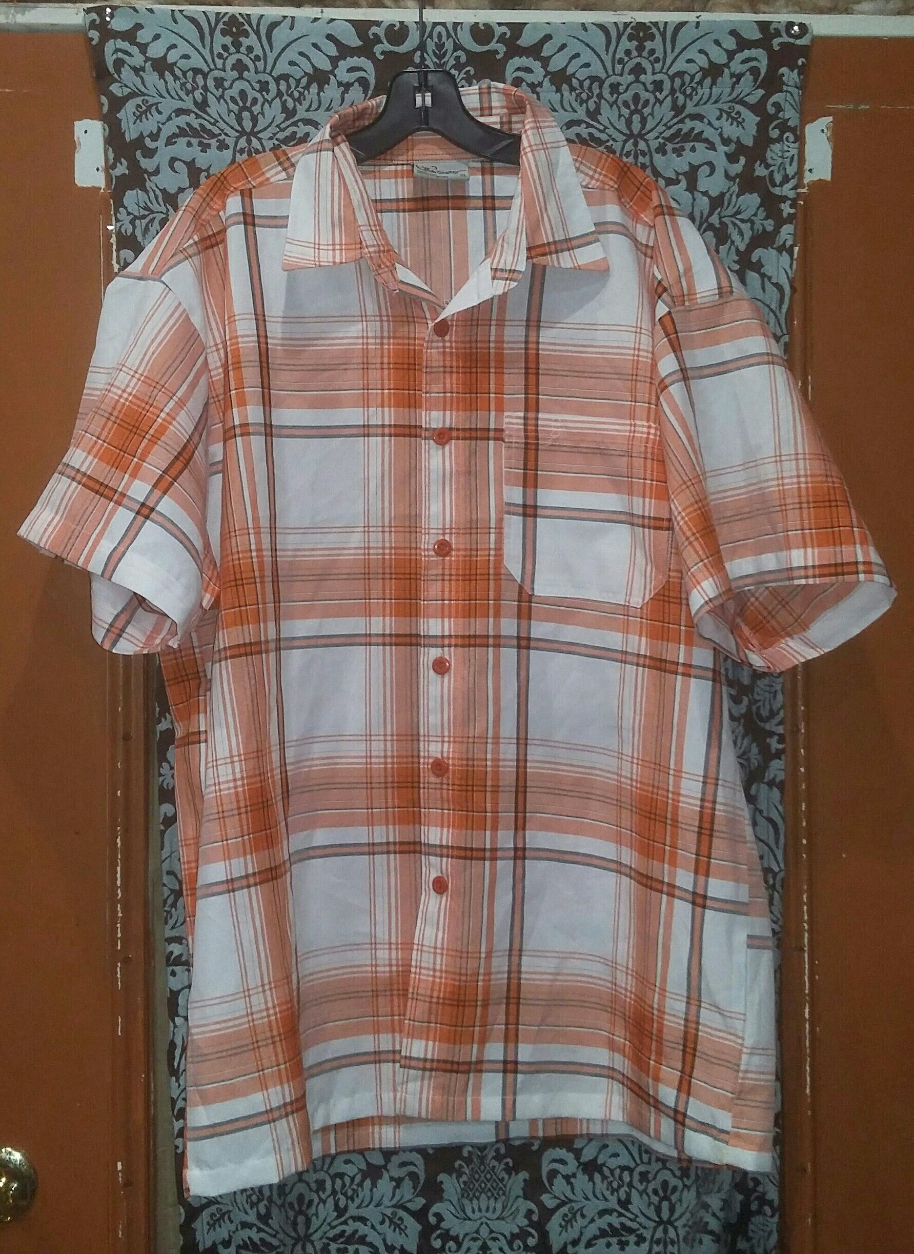 Orange & White Plaid short sleeve button up shirt( Size XL)