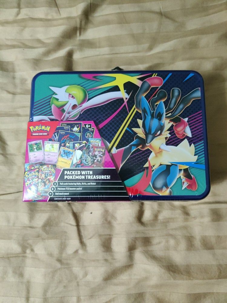 Pokemon 2025 Fall Collector Chest