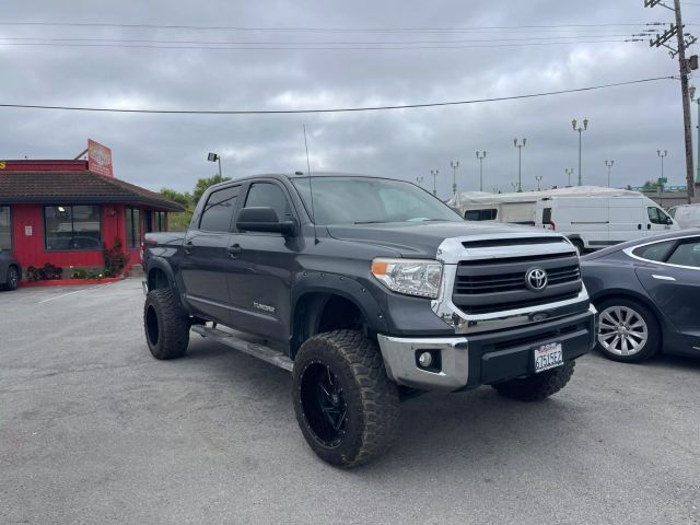 2015 Toyota Tundra CrewMax