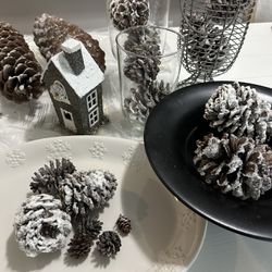 Christmas Decor Bundle 