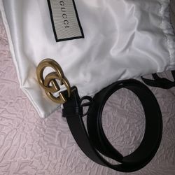 Gucci Handbag (Boston) Gold for Sale in Atlanta, GA - OfferUp