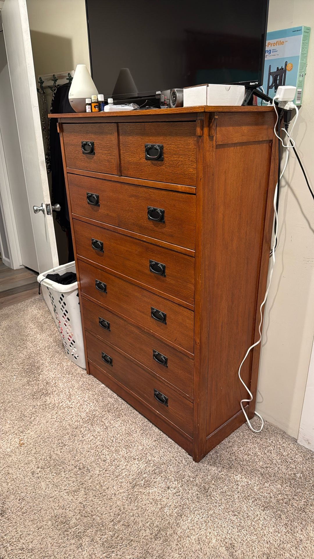 Solid Wood Bedroom Set. 