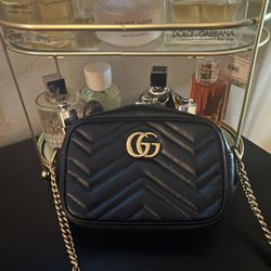 Gucci Purse For Sale $700 