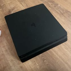 Playstaion 4 