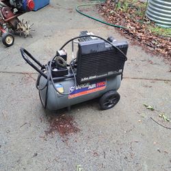 DEVILBISS  Air Compressor 