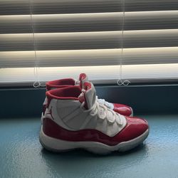 Jordan 11 Cherrys