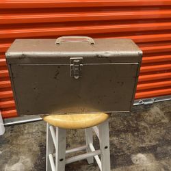 Vintage Metal Case