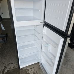 Medium Fridge 