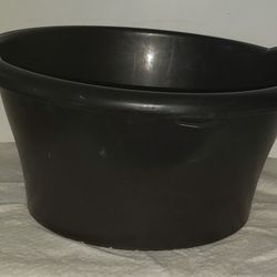Large Deep Black Plastic Round Tub/Basin with Handles
