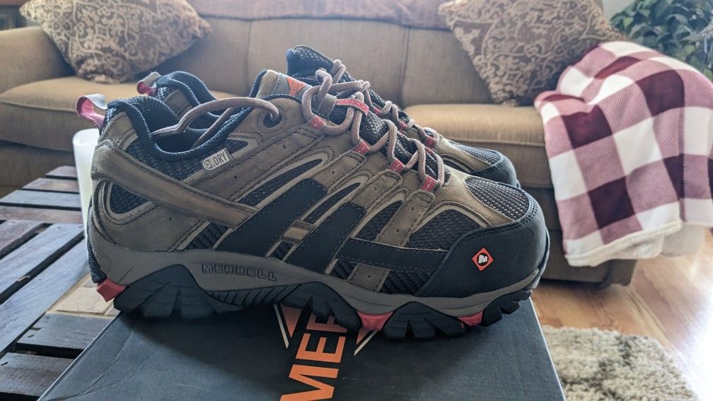 Merrell Moab 2 Vent Waterproof Composite Toe - Women's 9 (**NEW**)