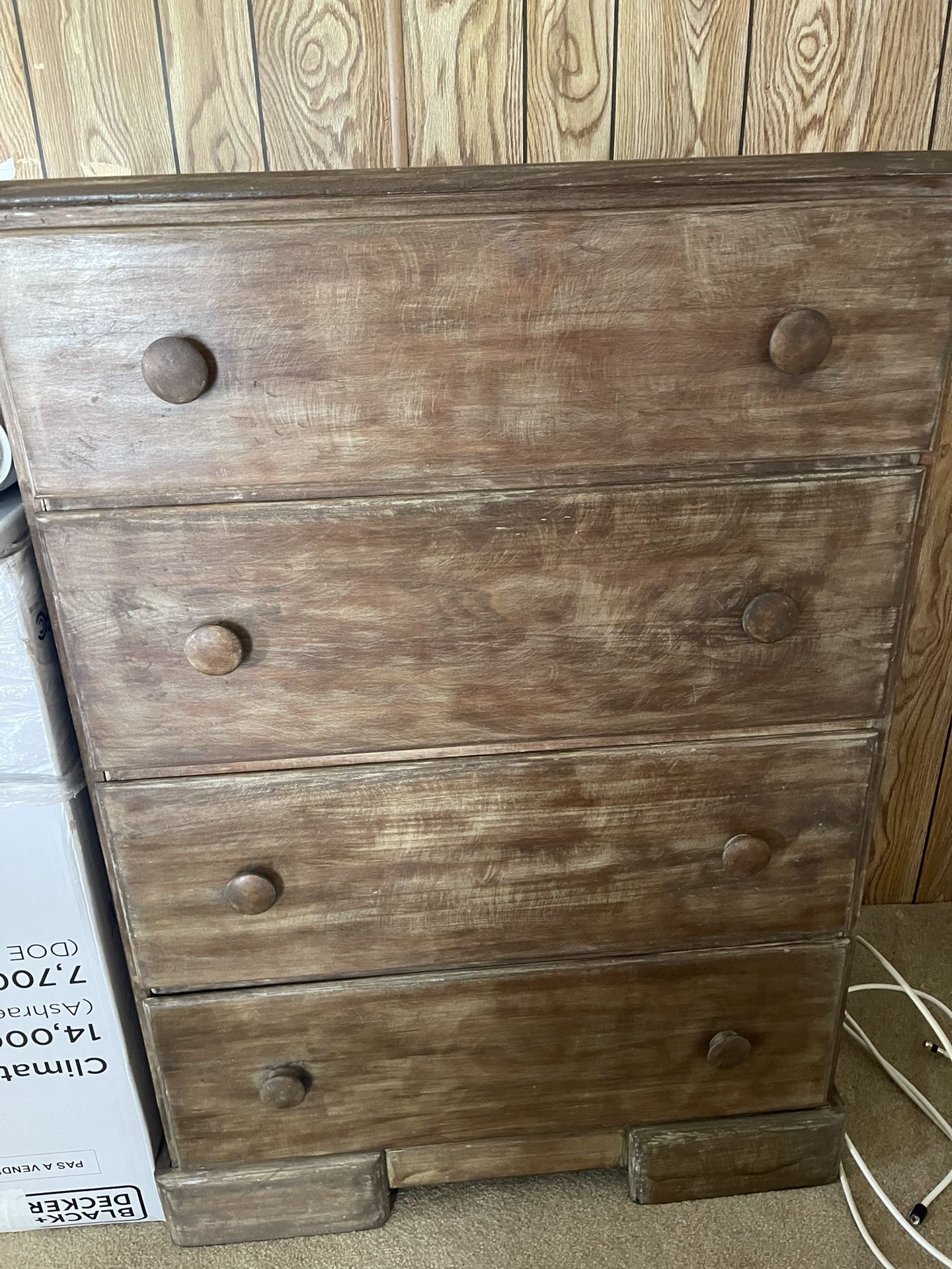 Bureau 4 Drawers