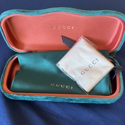 Authentic Velvet GUCCI Sunglasses Case In Emerald Green XL With Lenses Cloth And  Dust Bag 