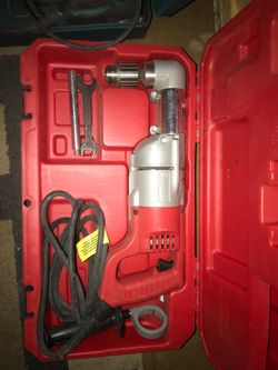 Milwaukee Heavy duty reversing half-inch D handle drill