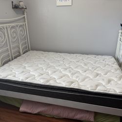 Full Size Bed