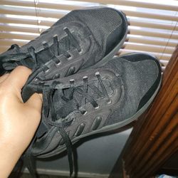 Adidas Boys Shoes  Size 4