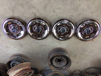 Vintage hubcaps