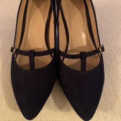 Navy blue heel shoes size 7.5 by Fioni