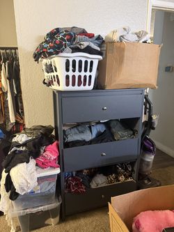 Dresser – $10 – Needs Repair / Missing Drawers (MUST GO)