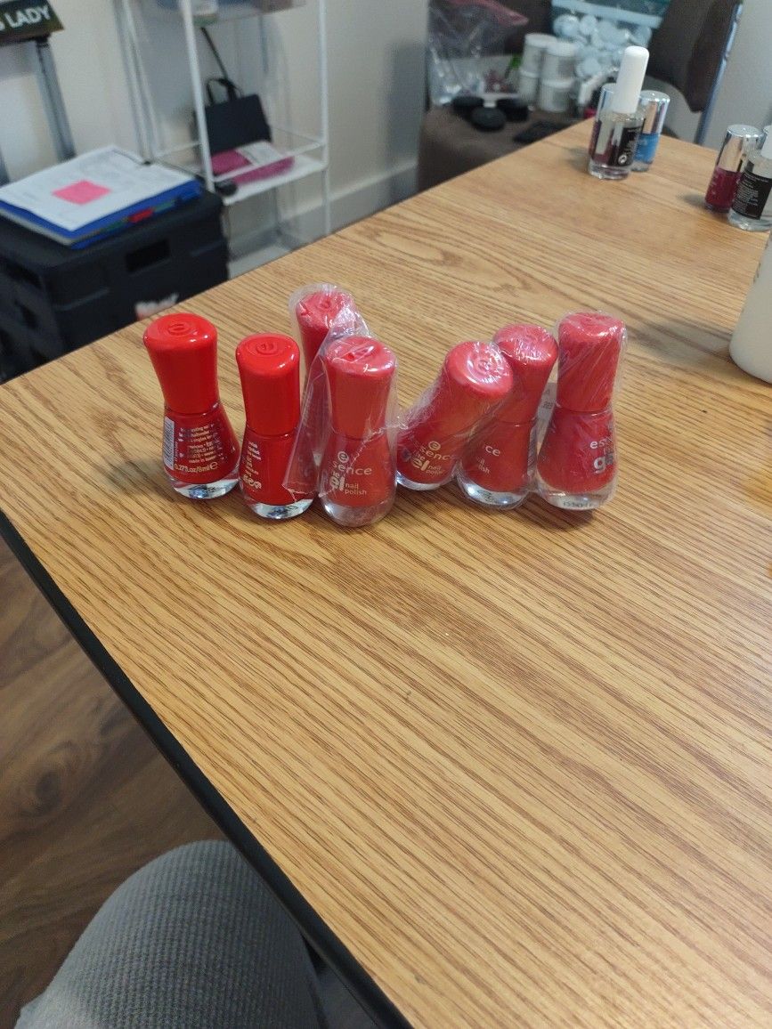 Essence The Gel Nail Polish .27