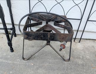 Outdoor gas burners 2 for $75. Pick up Escondido 92026