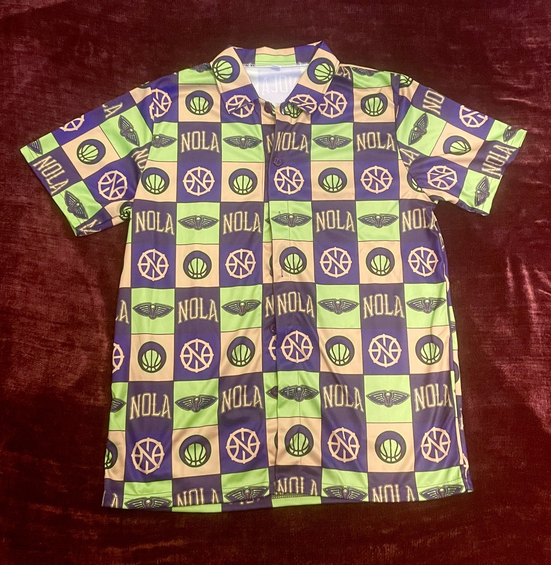 New Orleans Pelicans Short Sleeve Shirt