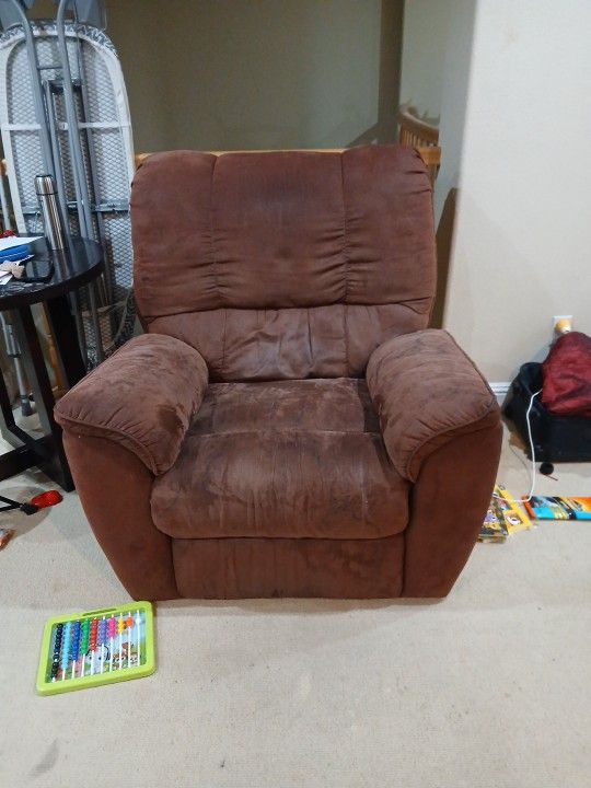 Electric Recliner and Massager Chaise