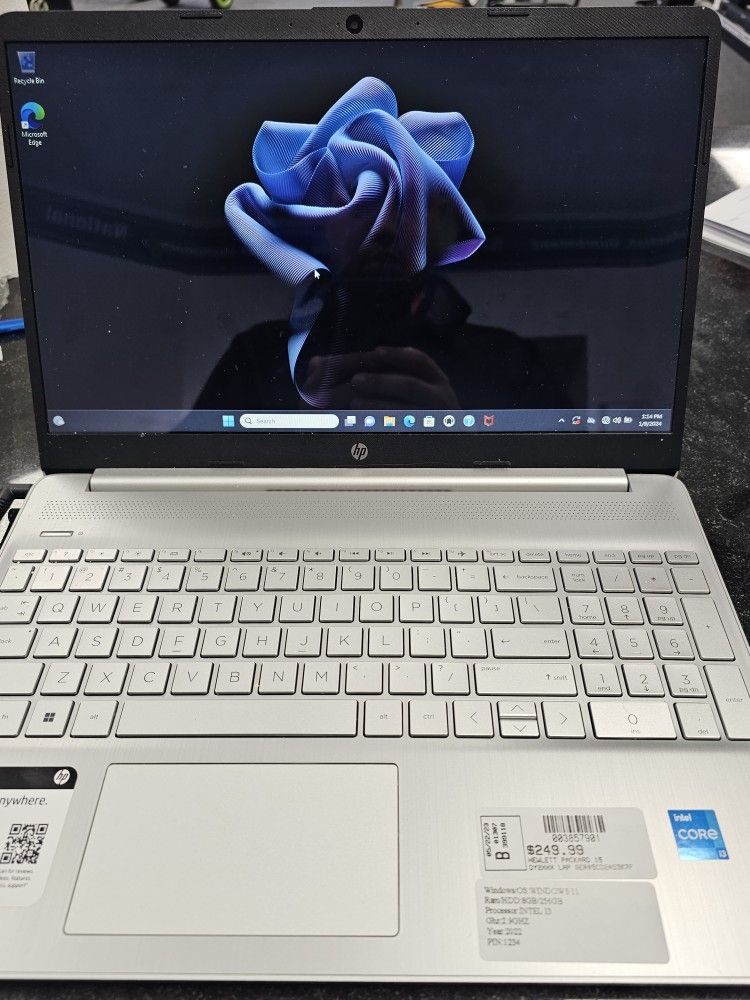 2022 HP 15 Laptop. ASK FOR RYAN. #00(contact info removed)
