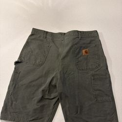 Green Carhartt Carpenter size 34 shorts