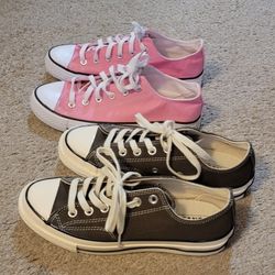 2 Pair Women's Chucks