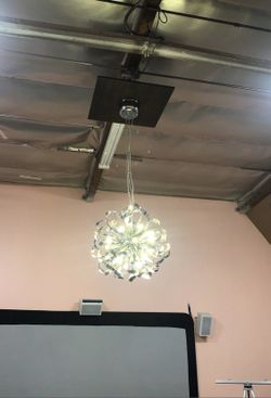 Beautiful hanging modern sculpting light