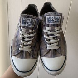 Converse size 11