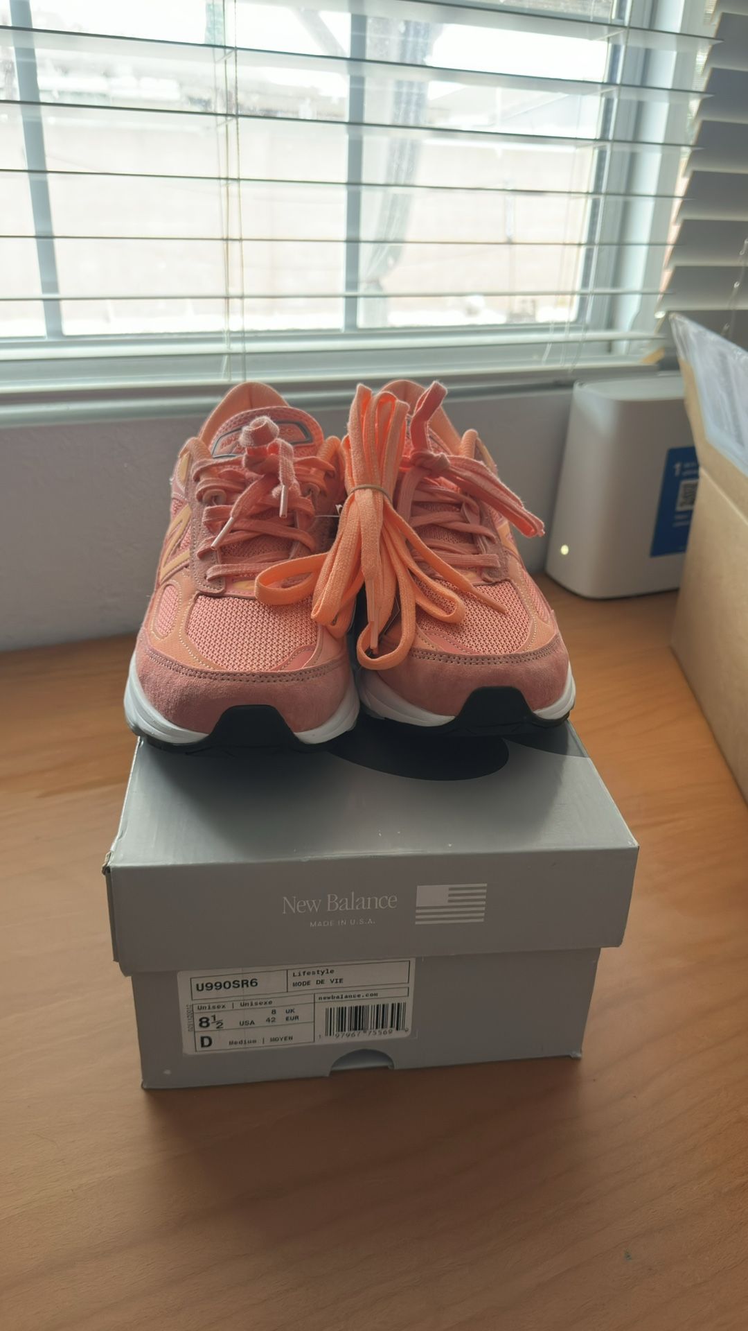 Brand new New Balance 990v6