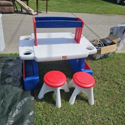 Kids Art Table