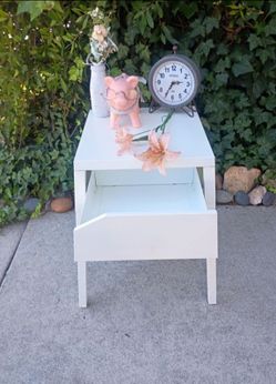 Ikea Metal Nightstand Great Condition and