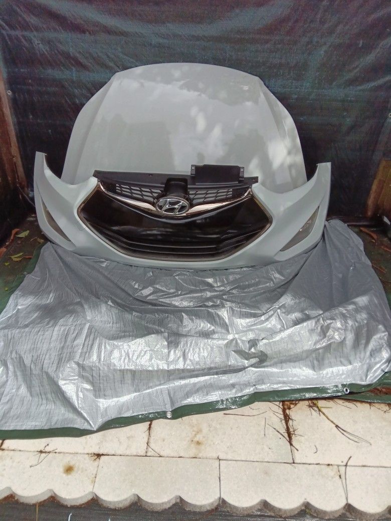 Hyundai Elantra Hood, Bumper Complete
