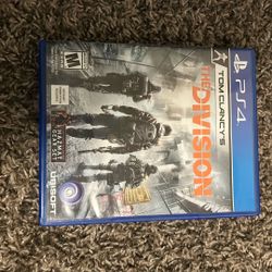 Tom Clancy’s The Division ( Doesn’t Include Hazmat Gear Set)