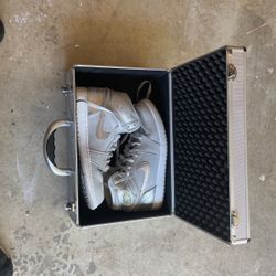 25th Anniversary Jordan 1s