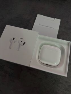 AirPods 4