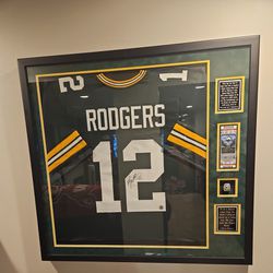 Aaron Rodgers Autographed Jersey.