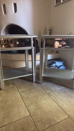 Night stand set