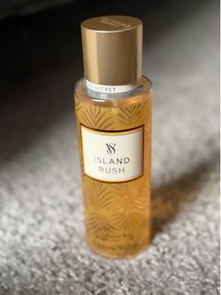 NEW/UNUSED Victoria’s Secret Island Rush Fragrance Mist 250 mL