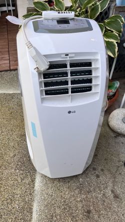 FREE !!!  Air Conditioner