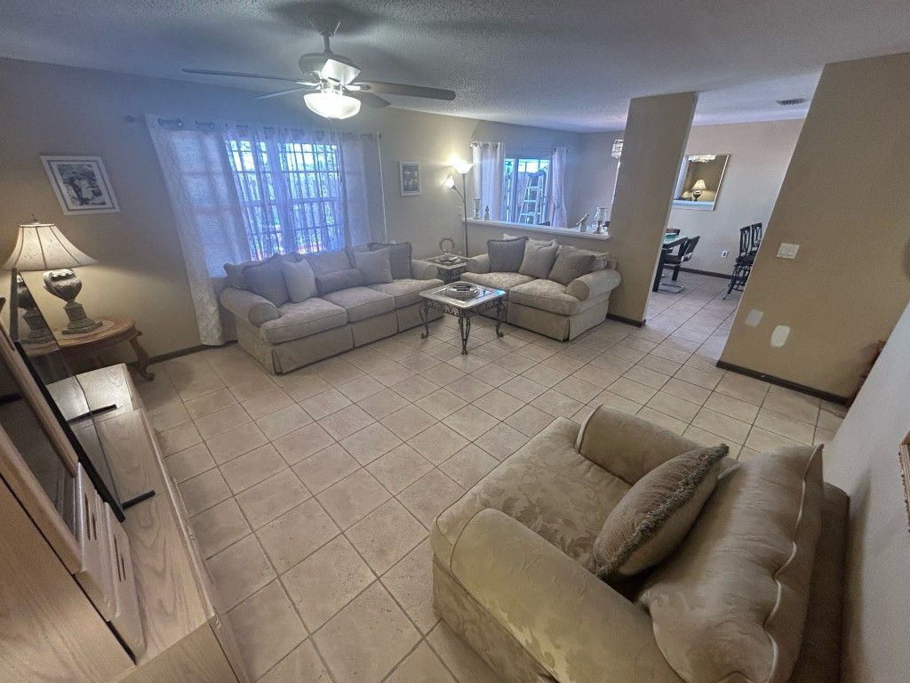 BrandNew Couch 6 Seat