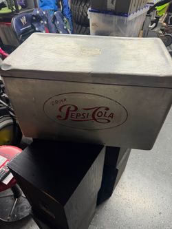 Vintage Pepsi-Cola Metal aluminum Cooler Life chest