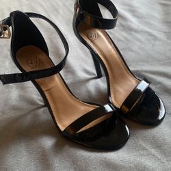 Heels Size 6